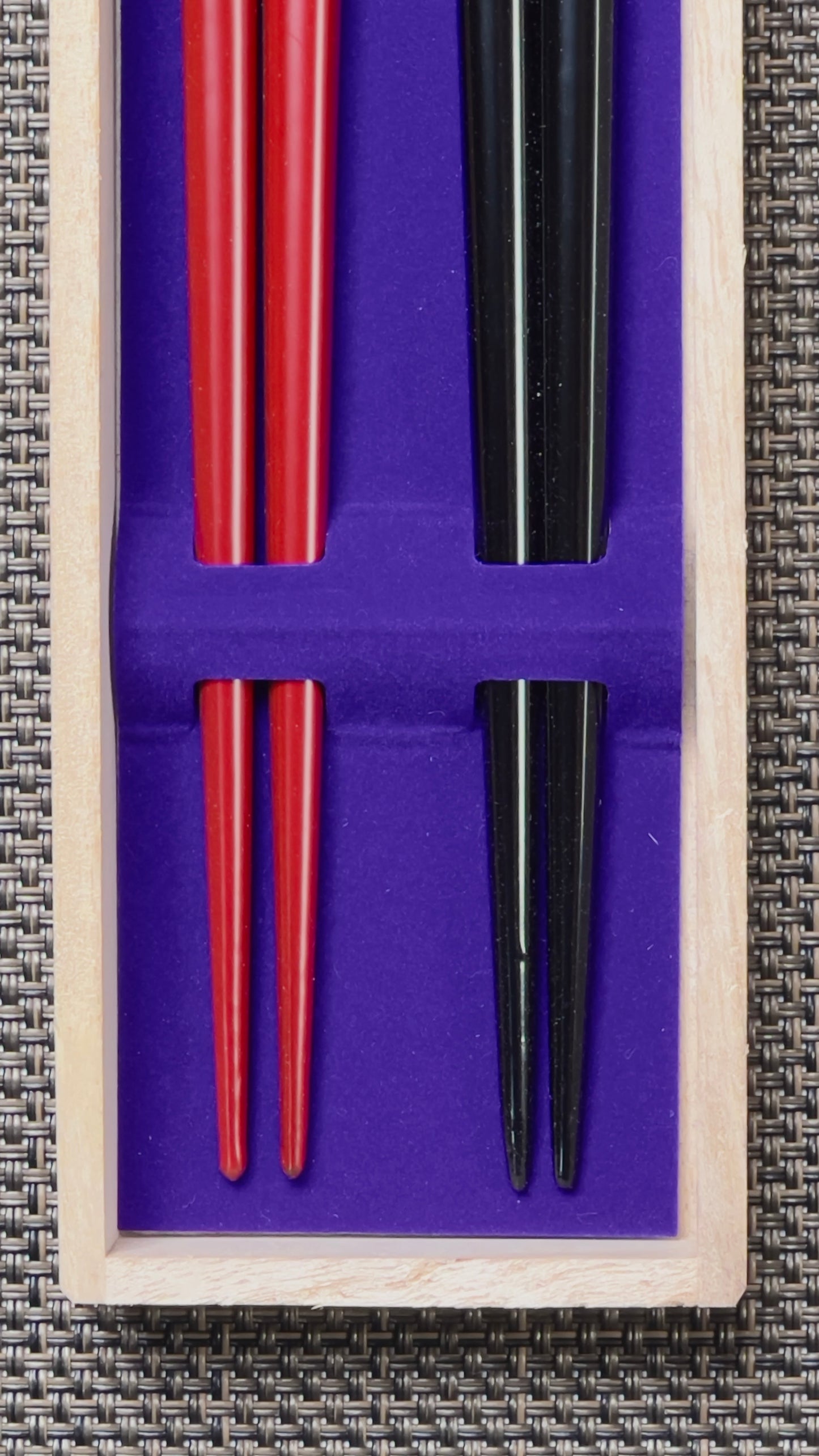 WAJIMA Lacquerware Couple Chopsticks- Flying Dragonflies