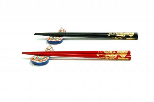 What is Meoto bashi (couples chopsticks)?